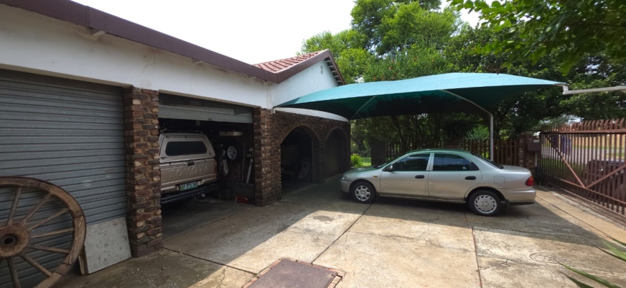 3 Bedroom Property for Sale in Potchefstroom North West